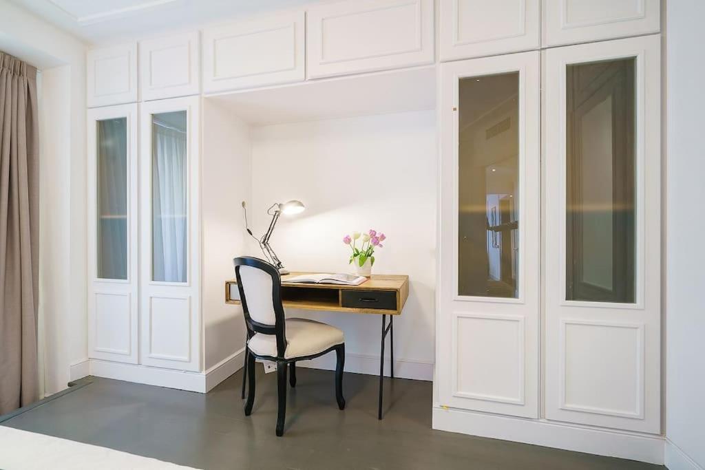 Apartamento Amazing Flat 5 Balconies In Chueca - Gran Via Madrid Exterior foto