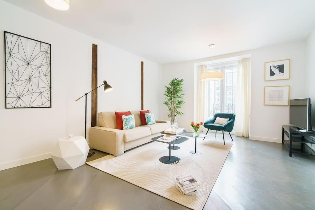 Apartamento Amazing Flat 5 Balconies In Chueca - Gran Via Madrid Exterior foto